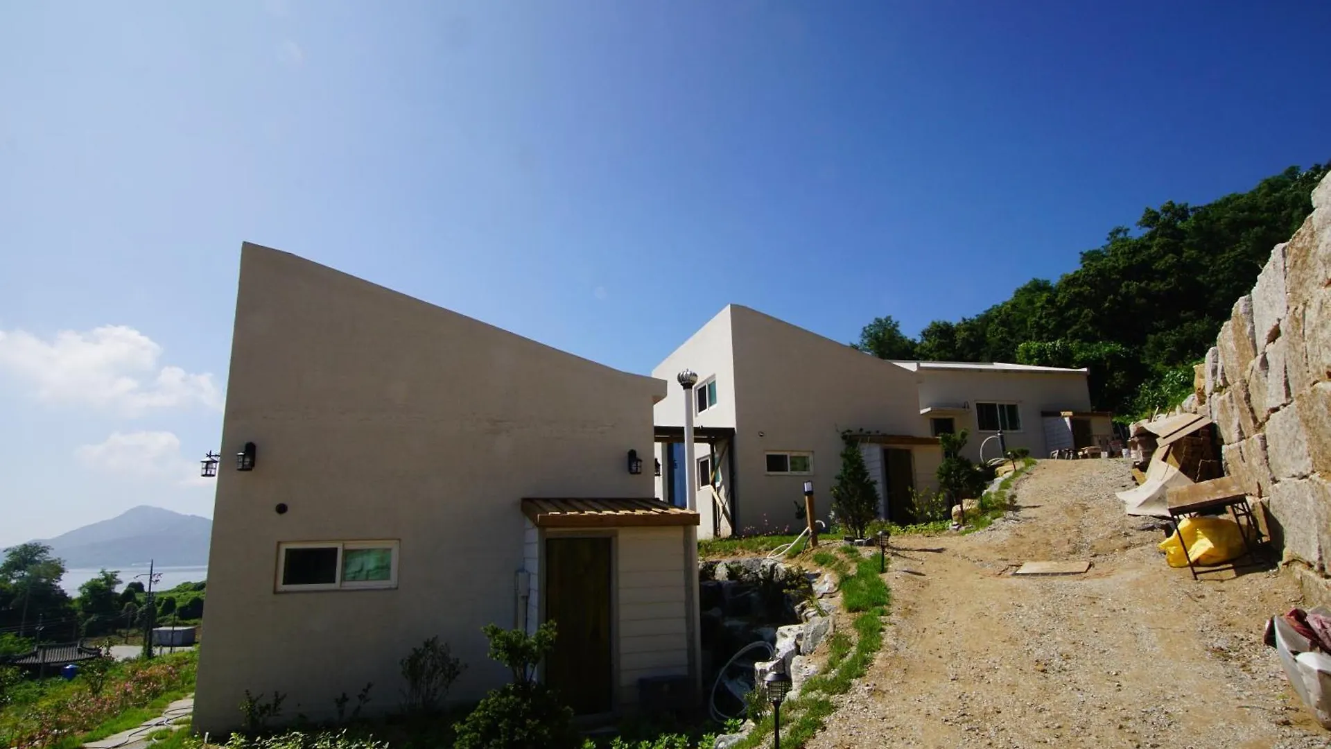 Ganghwa Mj Hauseu Hotel Incheon 4*,  South Korea